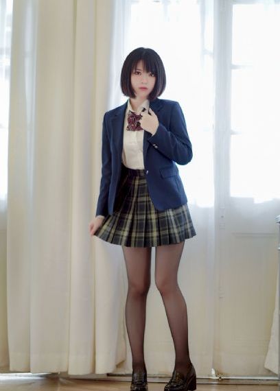 远古粗壮h灌满3p