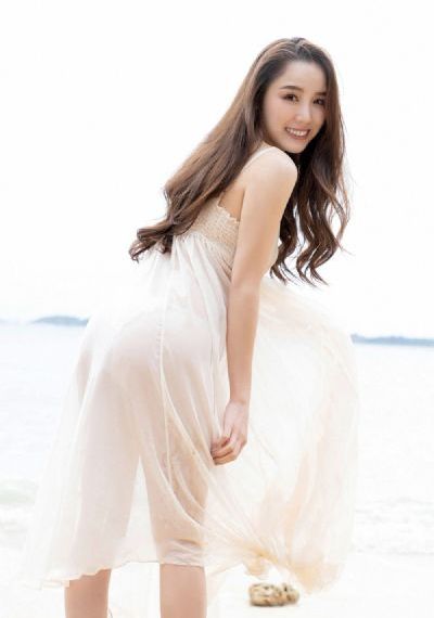 天降女子从二楼掉下来