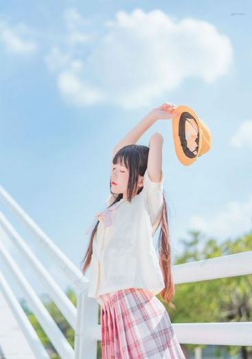 啄木鸟法国空姐