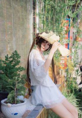 隔壁姐妹们