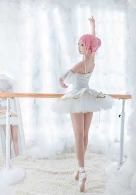 箱中女